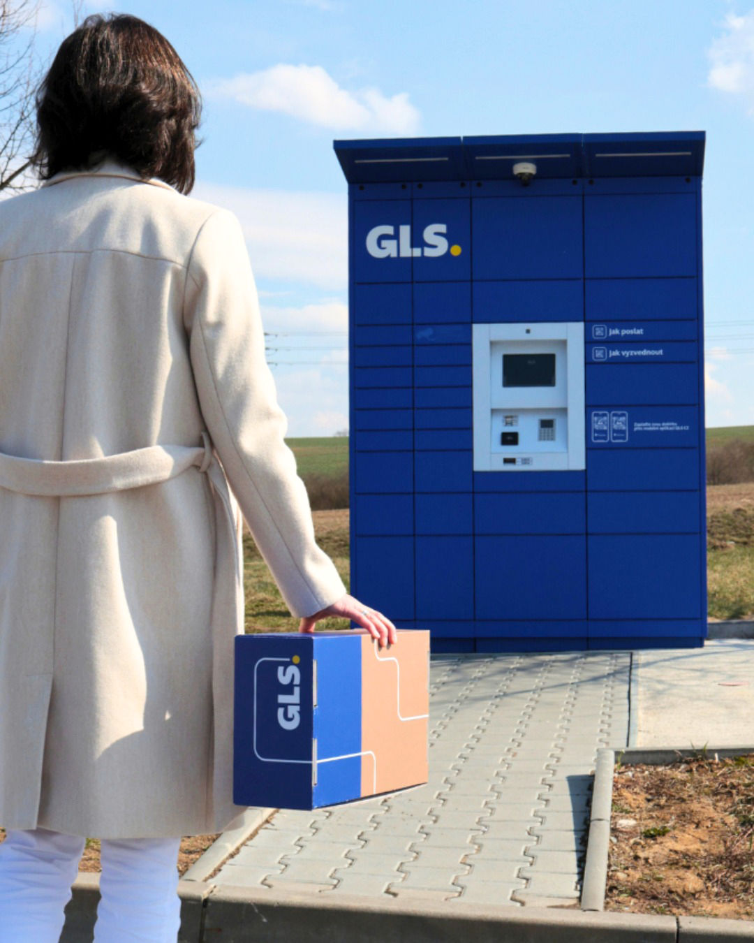 GLS parcel lockers manufactured by ALFA 3 enable customers to send and collect parcels conveniently at any time of day. GLS parcel lockers manufactured by ALFA 3 enable customers to send and collect parcels conveniently at any time of day.