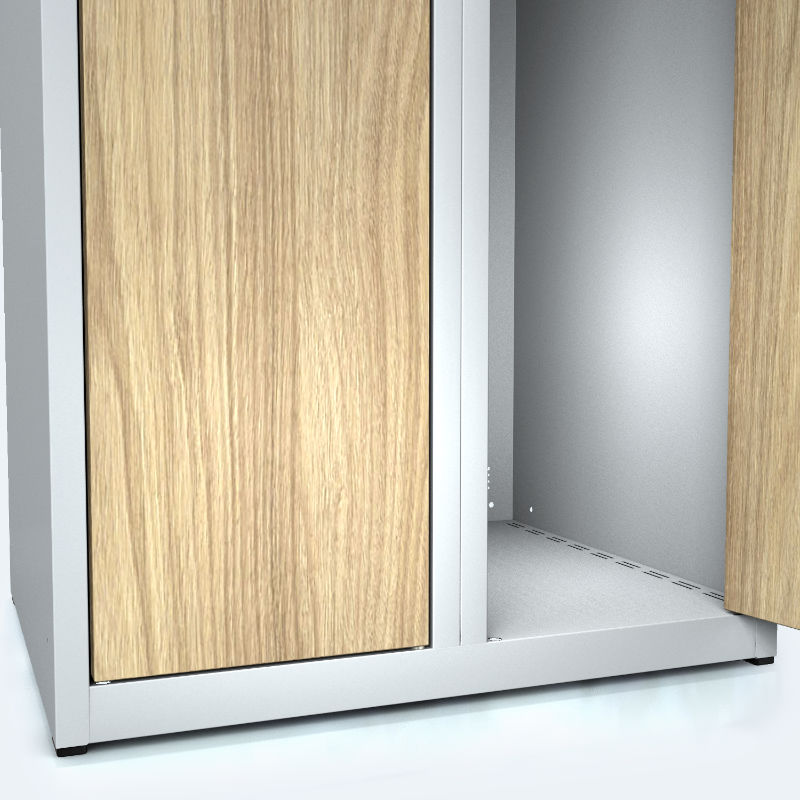 Ventilation slots are cut in a safety section