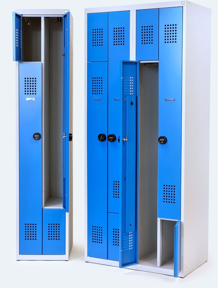 Metal garment lockers with Z-shaped doors meeting the requirements of ČSN 73 4108