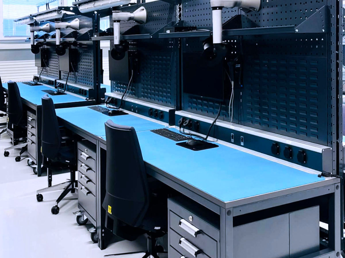 Complete Equipment for Assembly Workstations for Lambert Electronic
