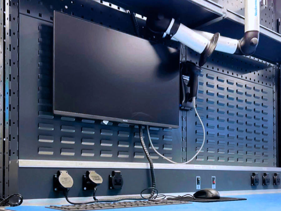 Professional ALFA3 Assembly Workstations for Lambert Electronic