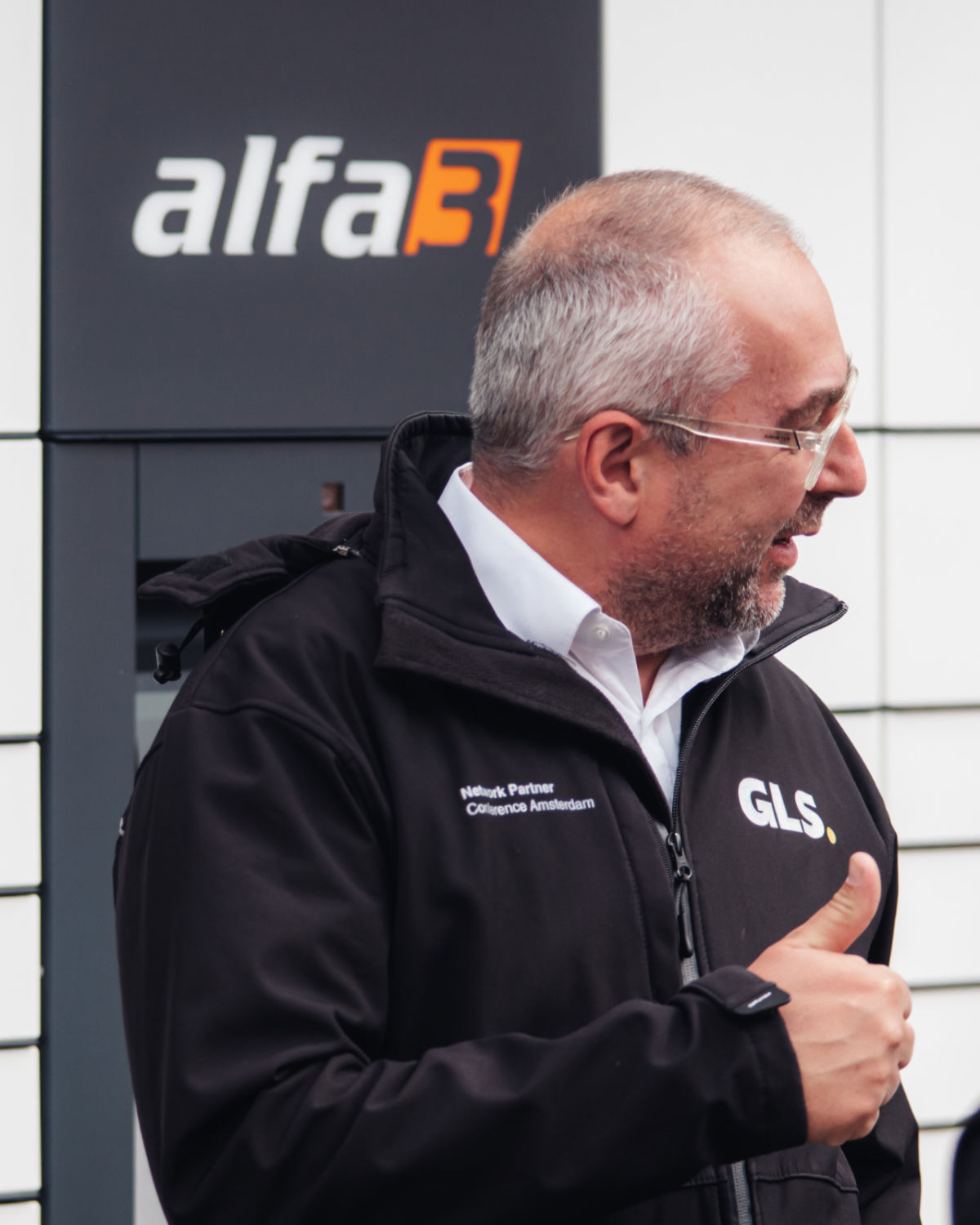 Representatives of GLS Group visiting the ALFA 3 manufacturing center in Luže, Czech Republic.
