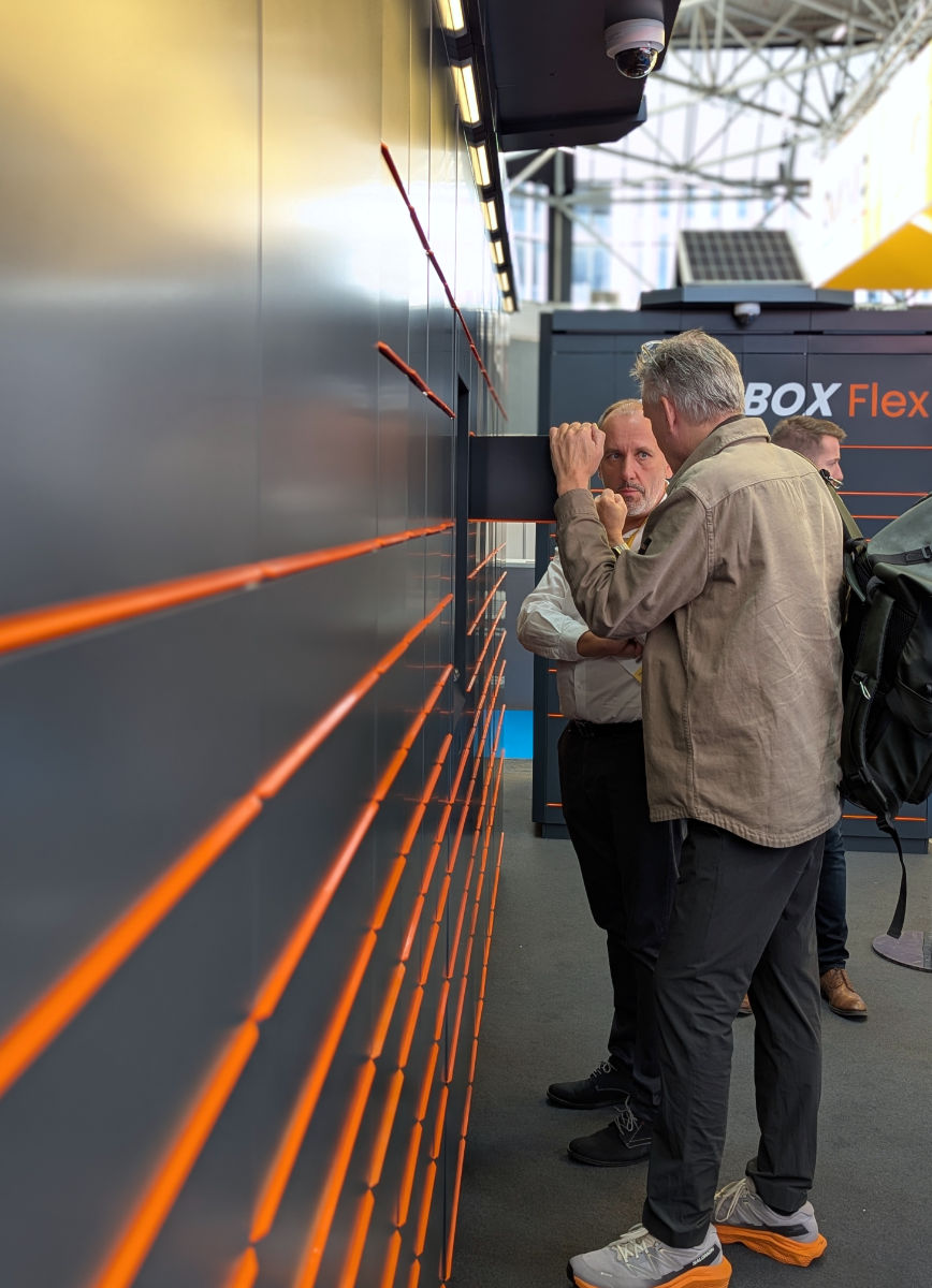 Our CEO, Martin Pritula, during a conversation with a customer Our CEO, Martin Pritula, during a conversation with a customer