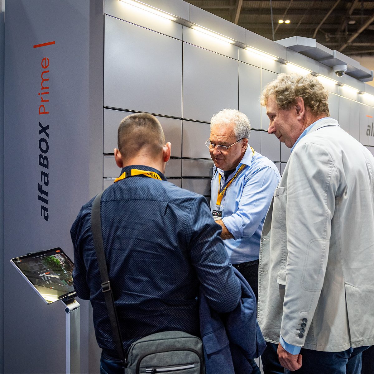 Discussions with industry experts about the potential applications of our modular locker solutions.
