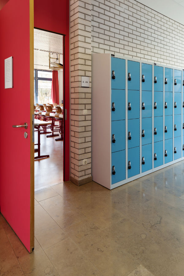 Lockable lockers for personal belongings Lockable lockers for personal belongings