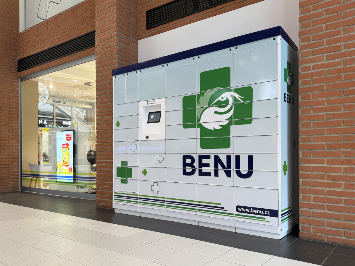 Dispensing box of BENU pharmacy company