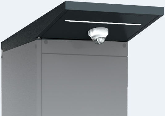 Top camera with an overhang for outdoor cabinet units 560