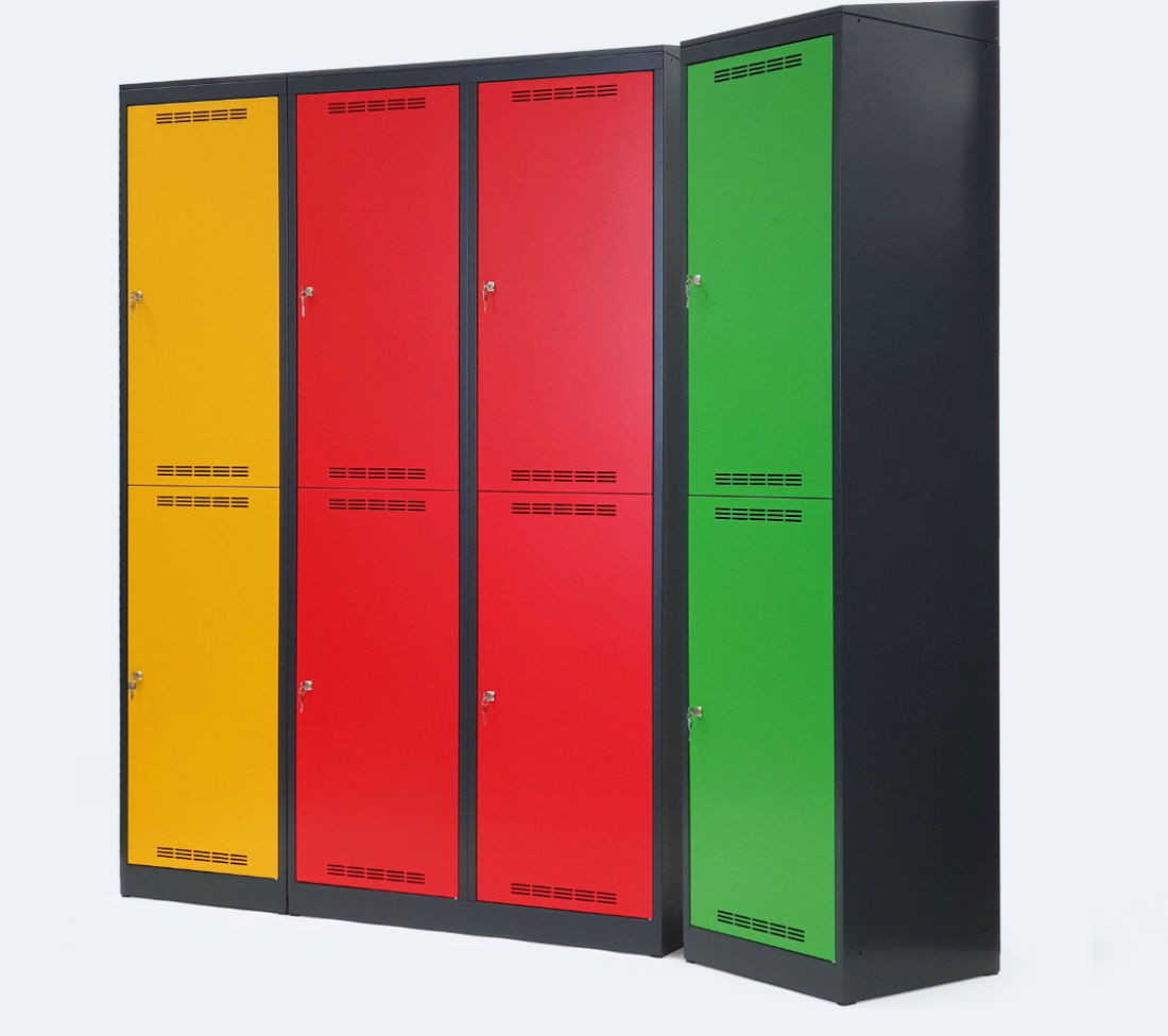 Garment Lockers for the Kauﬂand Logistics Centre in Olomouc