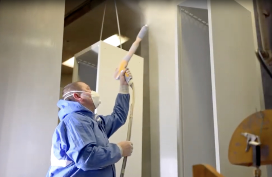 Powder coating line operator